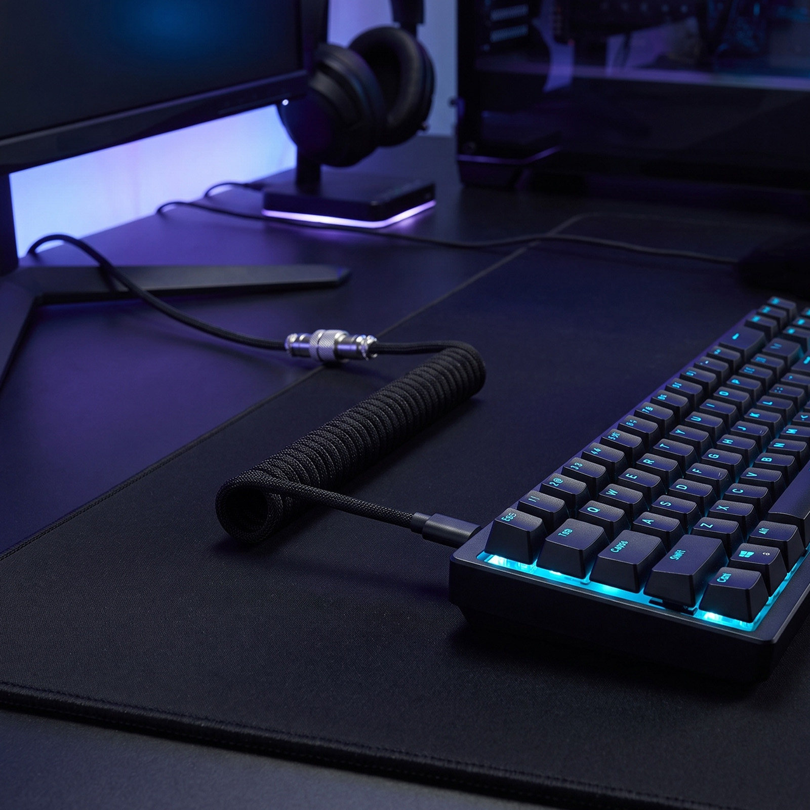 Mechanical Keyboard Coiled Cab - đánh giá và giá Gaming Keyboard Extension
